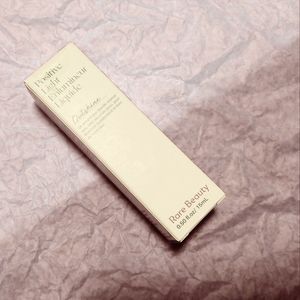 Rare Beauty Positive Light Liquid Luminizer in Outshine